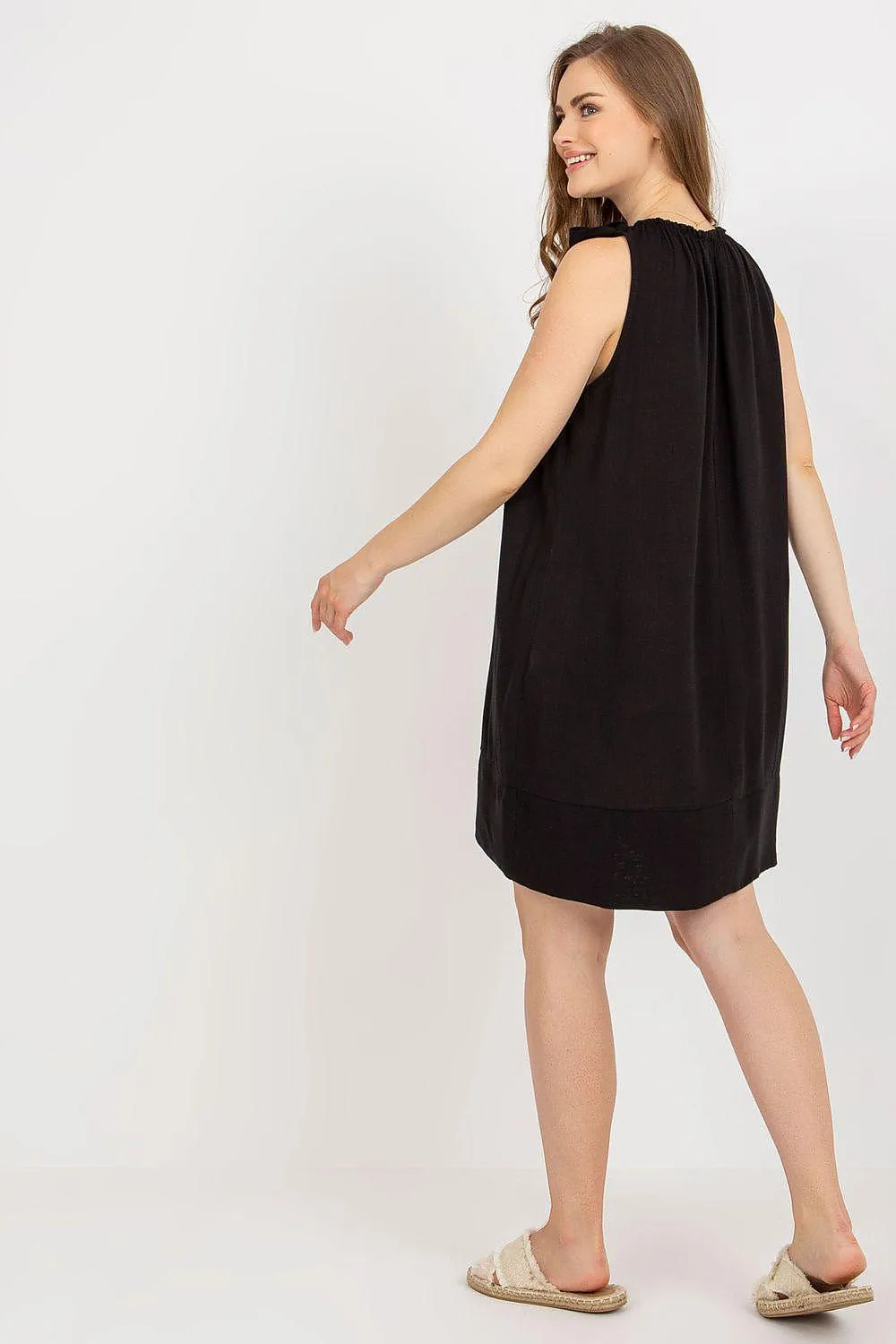 Bella Viscose Daydress: Effortless Elegance in Various Sizes