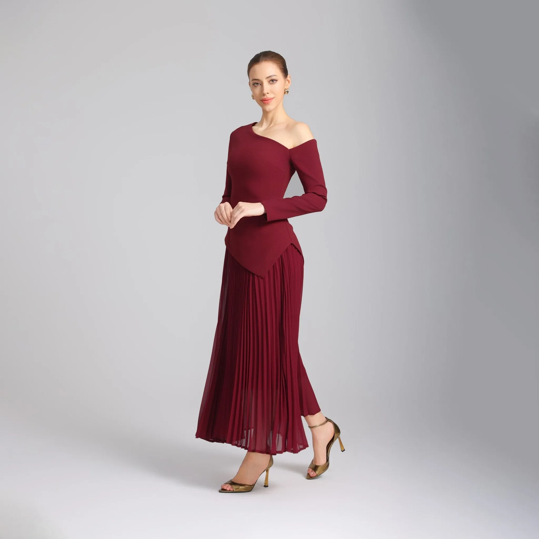 Burgundy One-shoulder Crepe Dress With Pleated Skirt