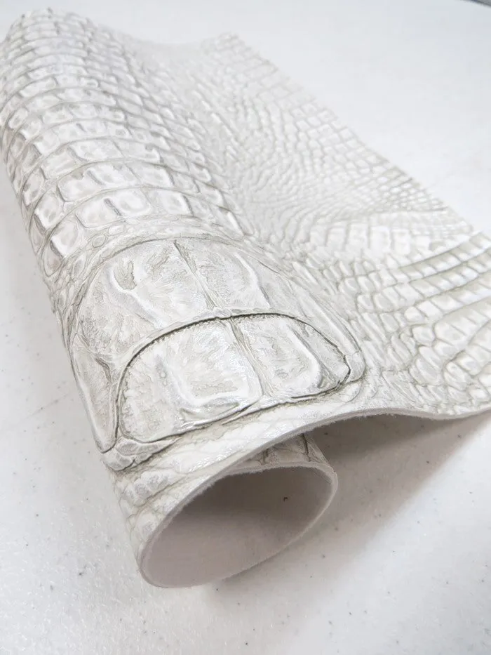 Cement/Silver Metallic Caiman Gator Vinyl / 30 Yard Roll