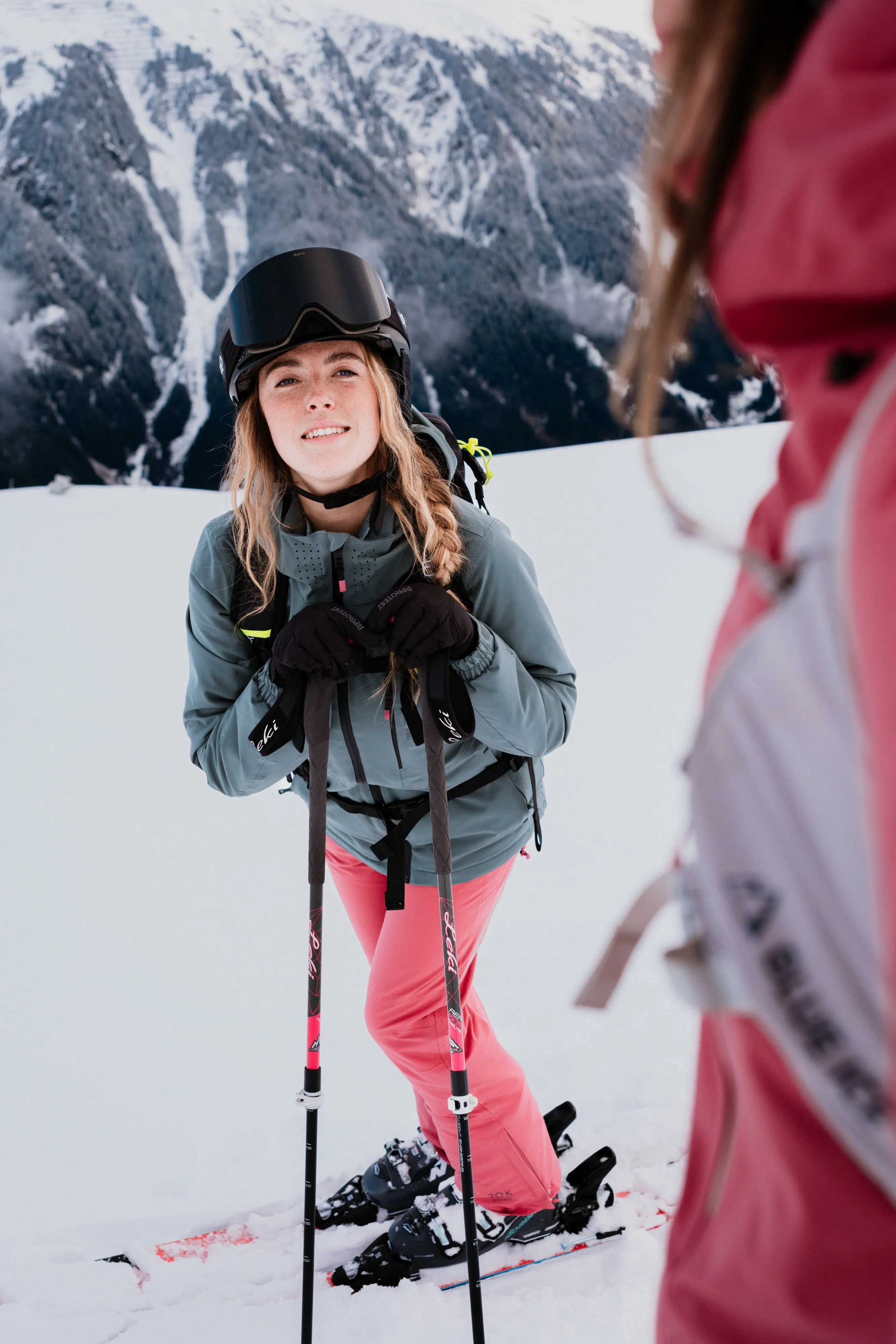 School Ski Jacket Hire (Girls / Womens)