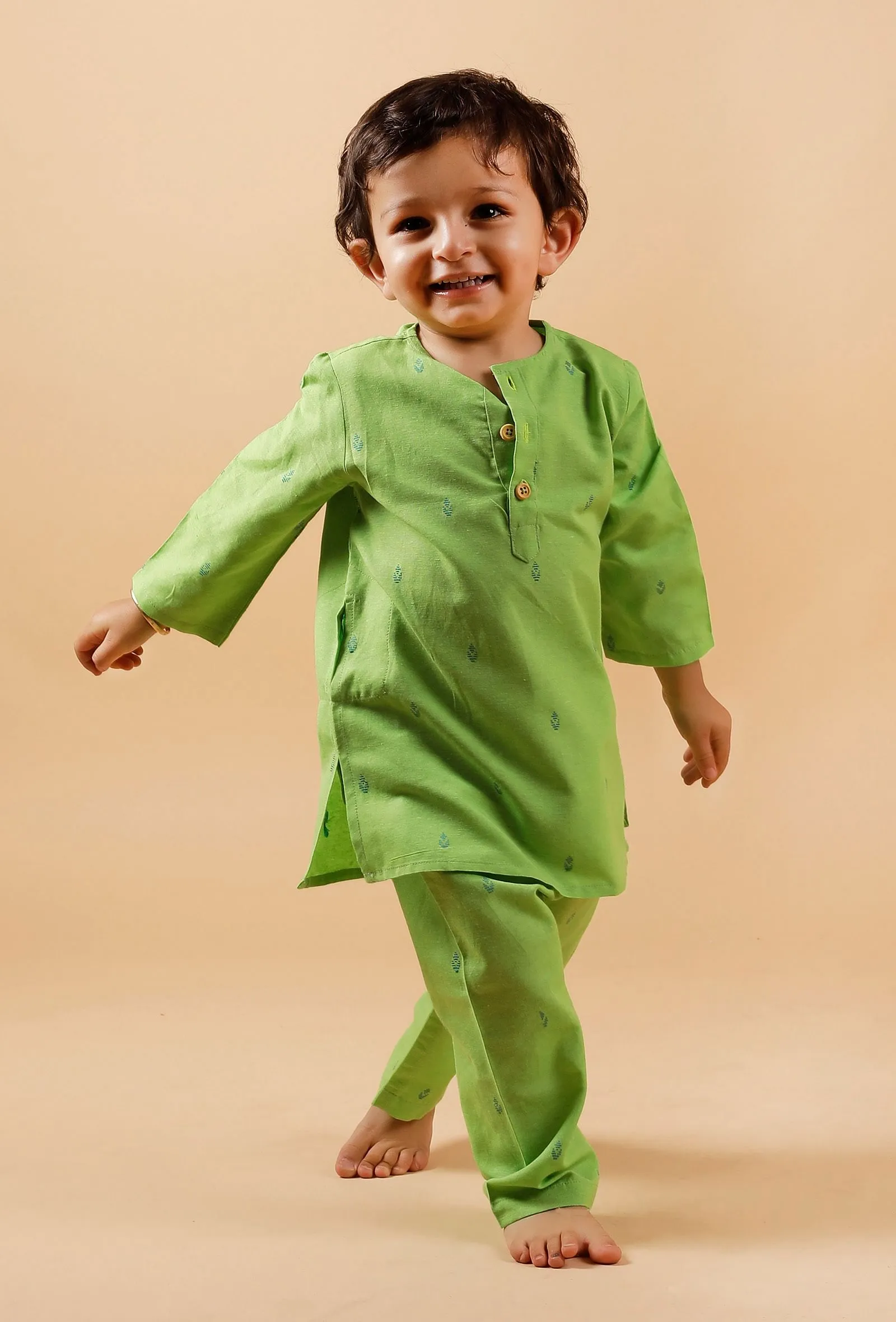 Set Of 2: Mint Green Kurta With Mint Green Buti Woven Pant